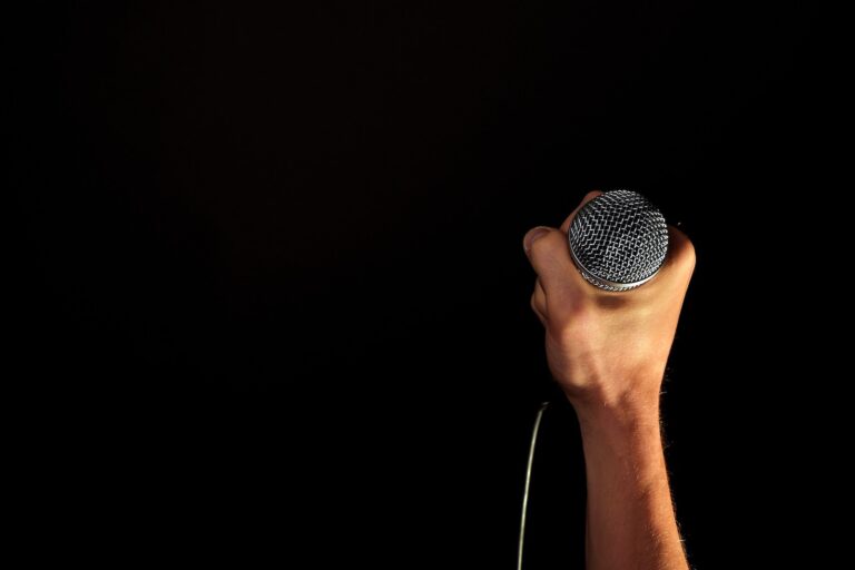 Les Avantages et Inconvénients du Statut d'Intermittent du Spectacle
