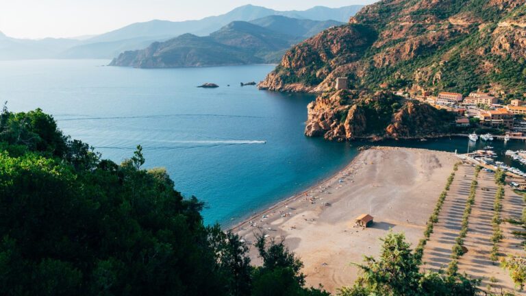Camping à Porto-Vecchio : 2 raisons de faire ce choix