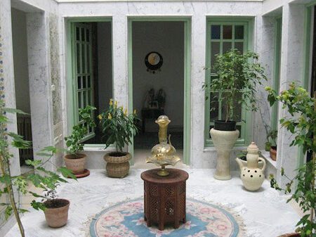 La Charmante Maison d&rsquo;Hôte de Sidi Bou Said : Un Joyau de l&rsquo;Architecture Tunisienne