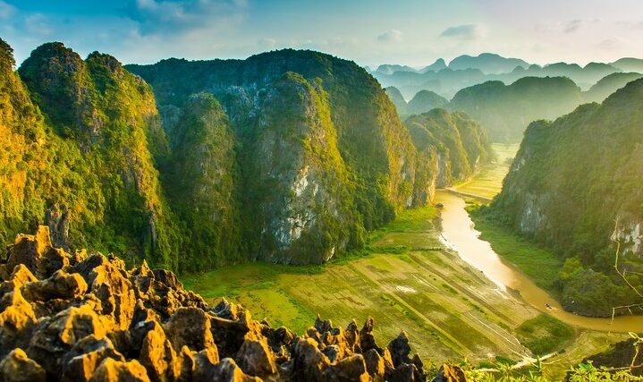 Voyage Inoubliable: Découverte du Vietnam en Road Trip