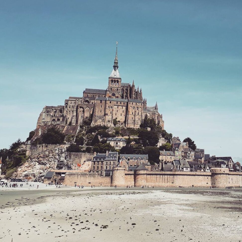 Découvrir la France en Août : Les Destinations Incontournables pour des Vacances Mémorables
