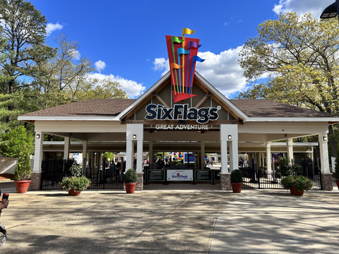 5 aéroports les plus proches de Six Flags Great Adventure : à savoir avant de partir