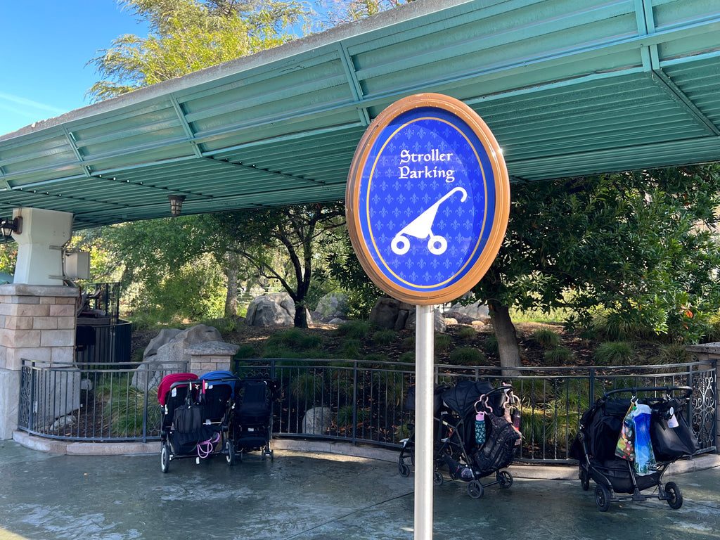 Aire de stationnement pour poussettes à Disneyland