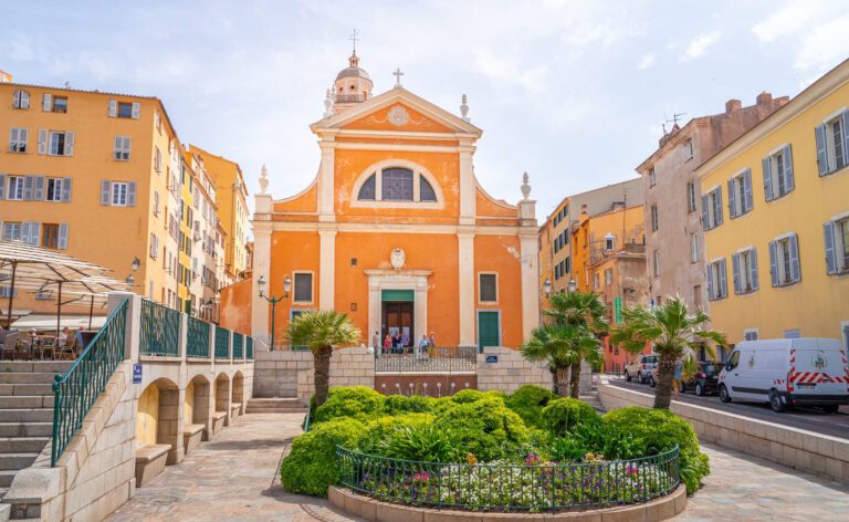 Visiter Ajaccio en 1 journée : votre guide pour découvrir la capitale corse