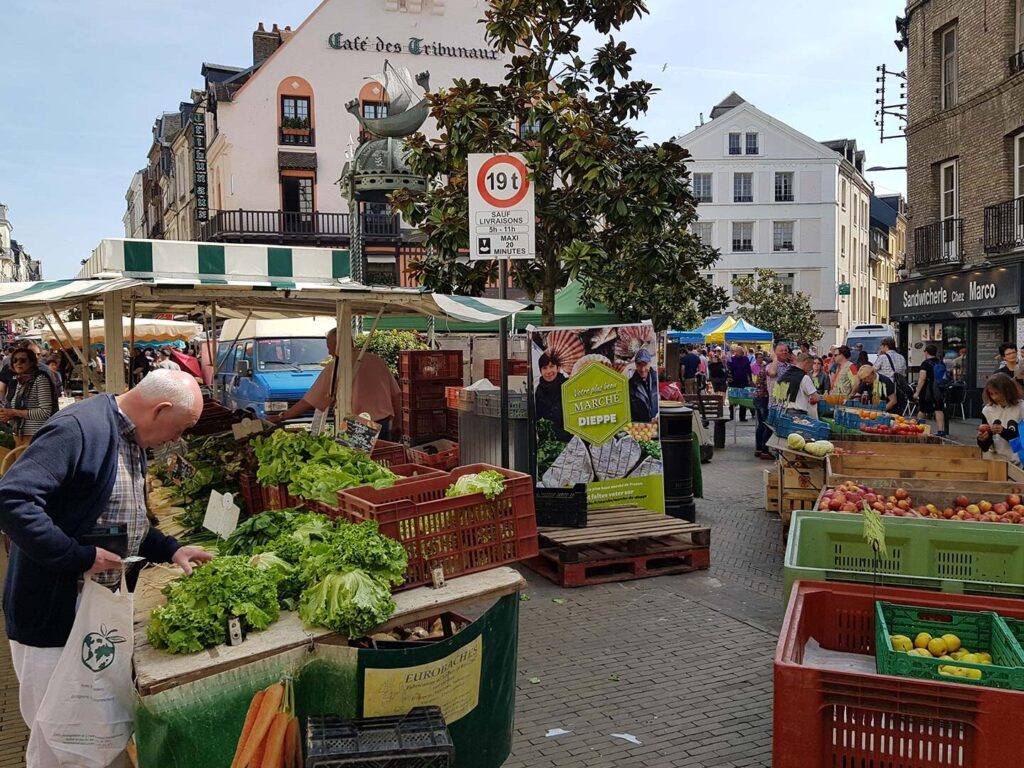 Découvrez les marchés traditionnels en France