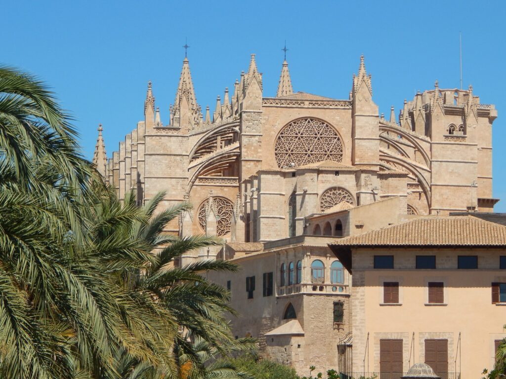 Visiter Palma de Majorque : découvrez les joyaux cachés de la ville