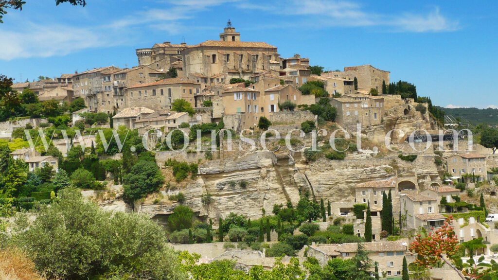 Visitez les villages perchés du Luberon en Provence