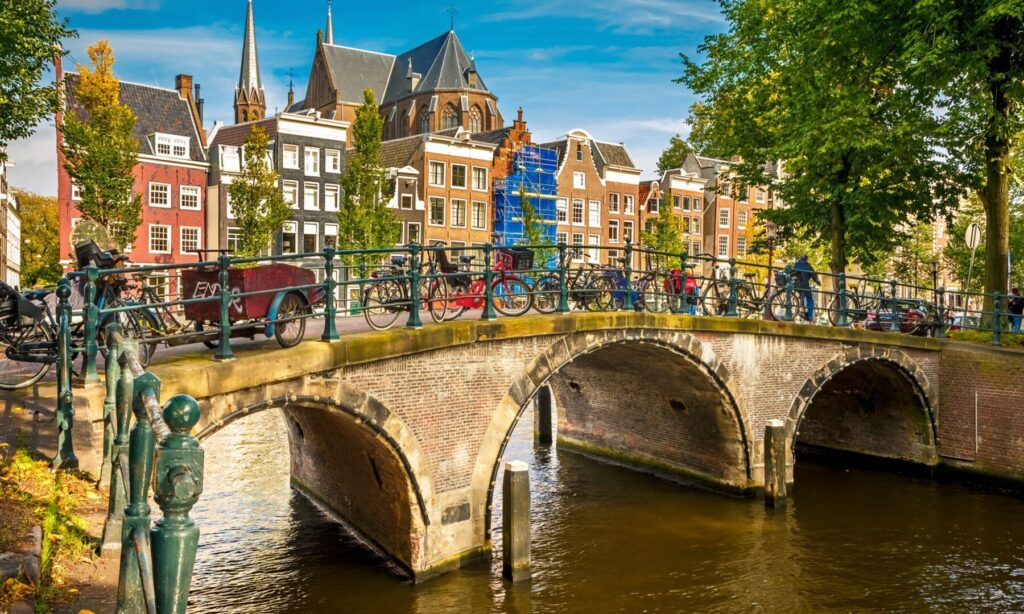 Découvrir Delft : un joyau caché des Pays-Bas à ne pas manquer