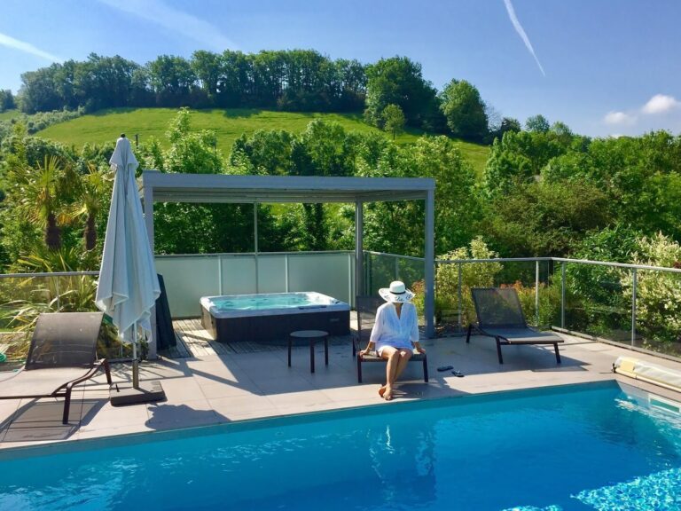 Découvrez les villas de Labro : une escapade de luxe en pleine nature