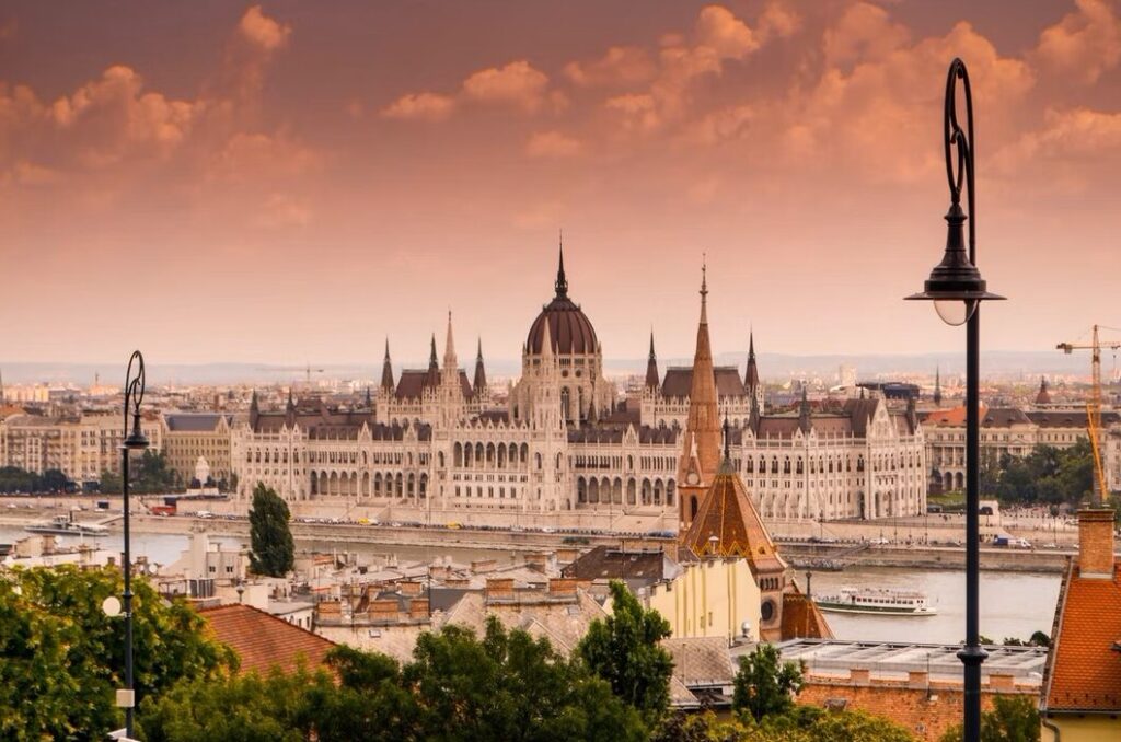 Budapest et ses merveilles : quel décalage horaire prévoir pour votre séjour ?