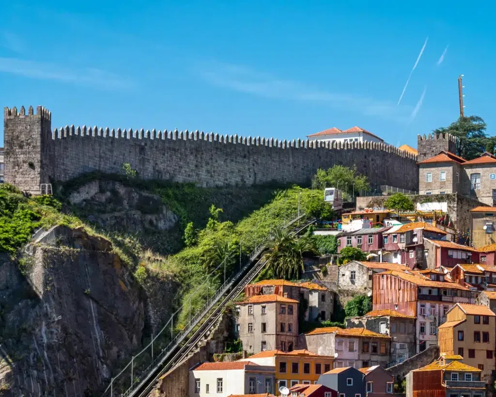 Découvrir Porto en 7 jours : Itinéraire complet pour un séjour inoubliable