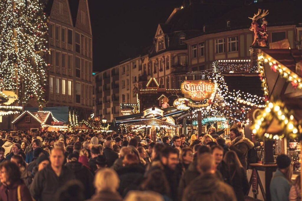 Marché de Noël Montbéliard 2023: découvrez les féeries d&rsquo;un des plus beaux marchés de France
