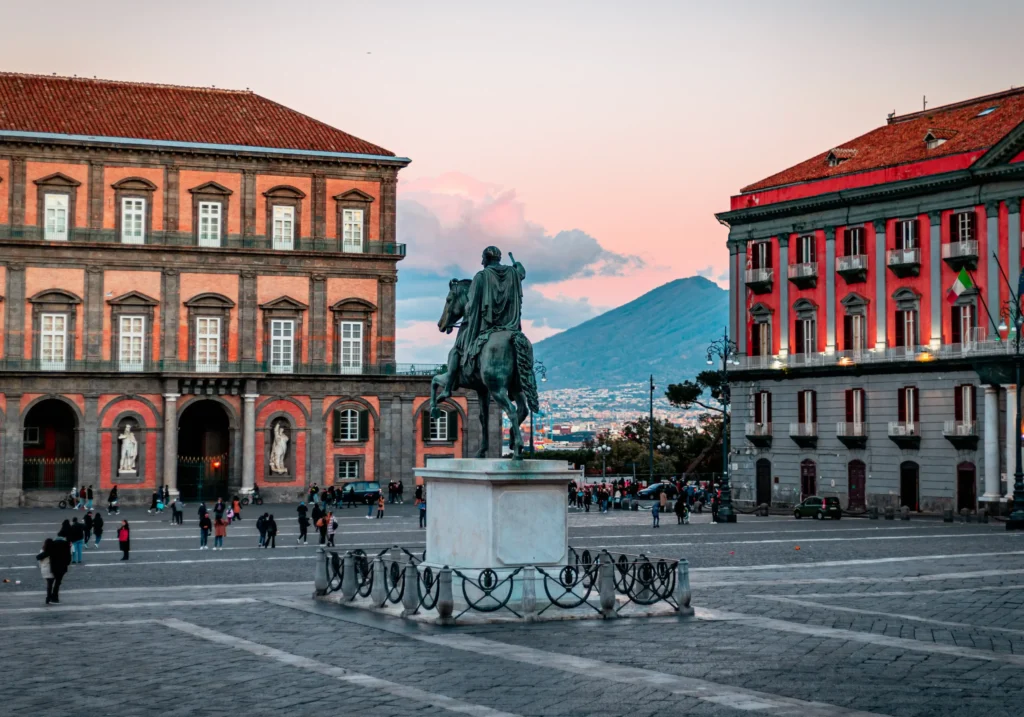 Naples où dormir : les meilleurs quartiers pour un séjour inoubliable