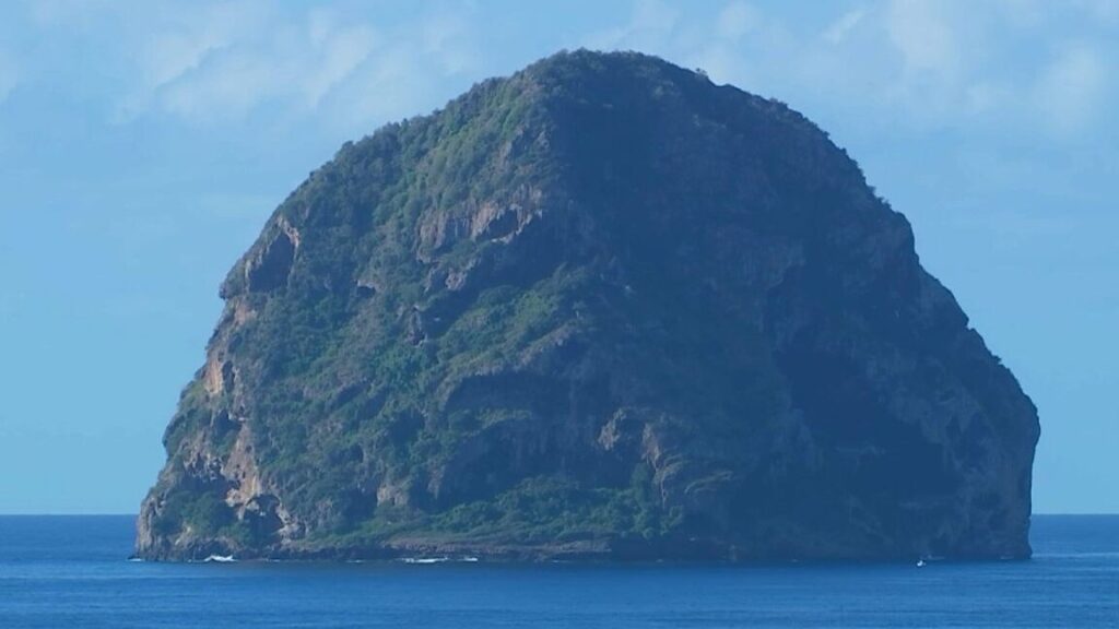 le secret des plages de diamant en martinique : un trésor à découvrir