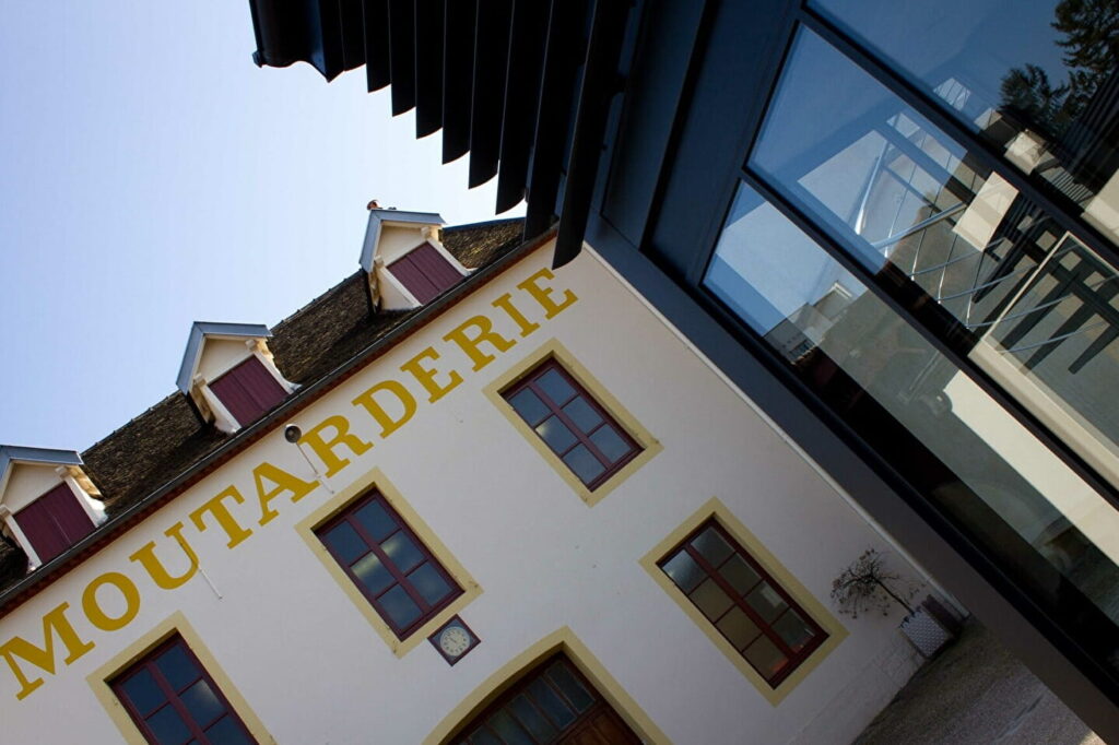 Quel est le tarif pour visiter la Moutarderie Fallot à Beaune ?