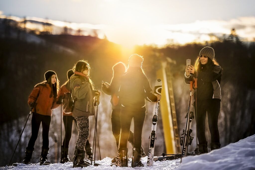 groupe skieurs